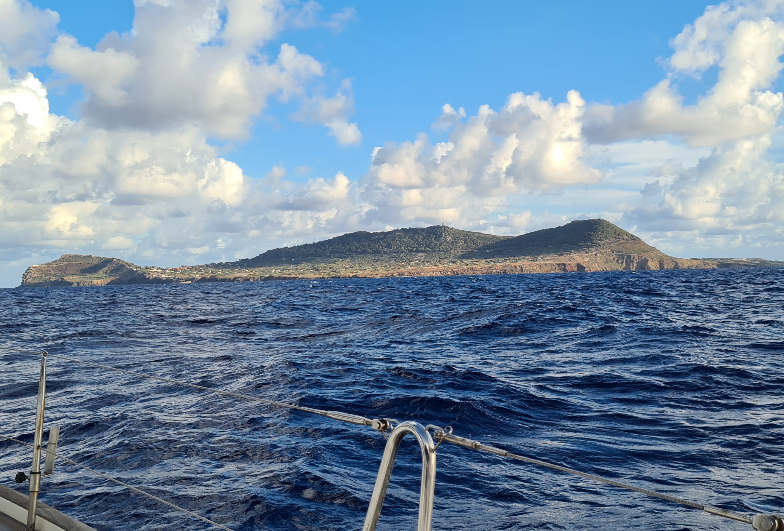 Reise von Sardinien Richtung Sizilien
